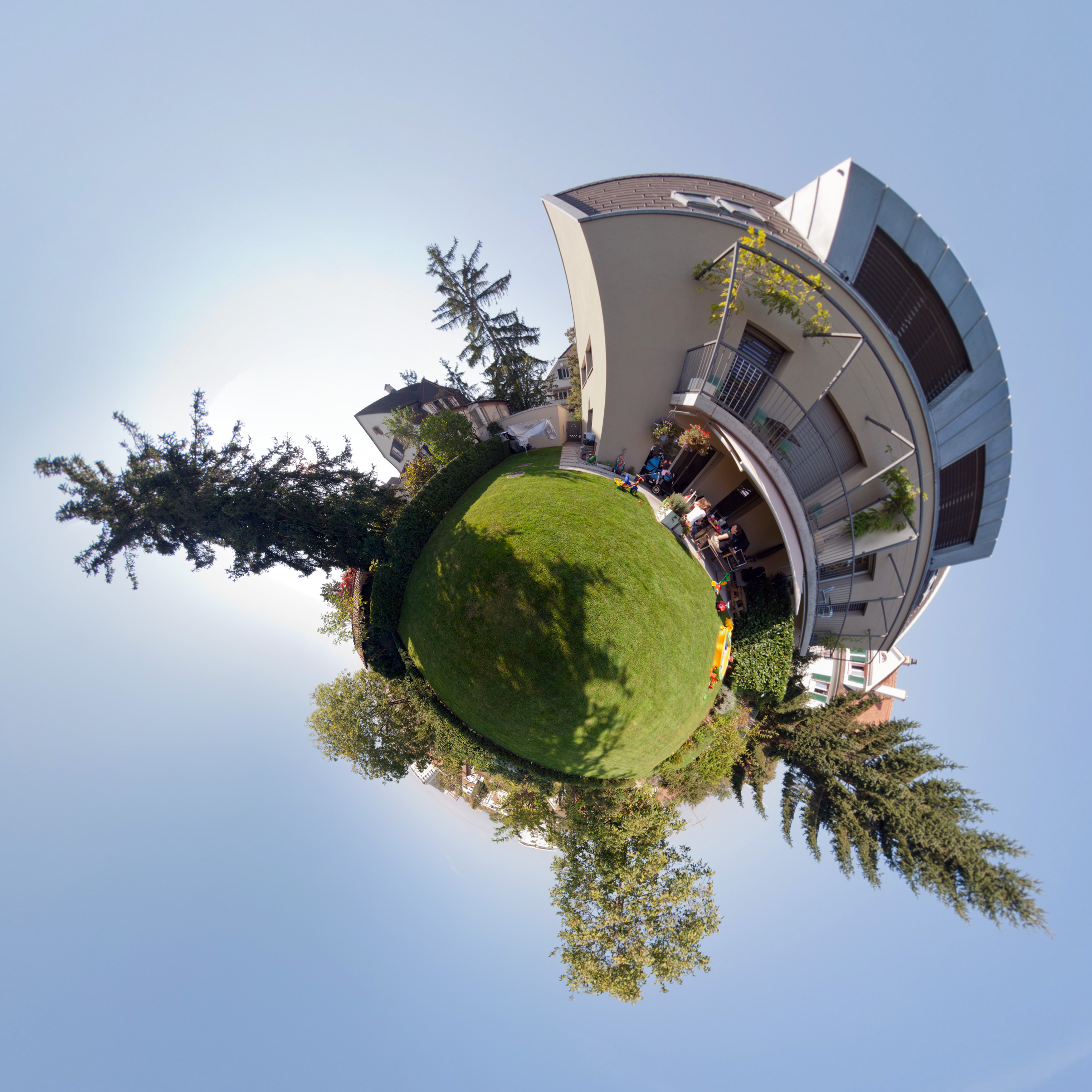 Panorama 090 - Little Planet